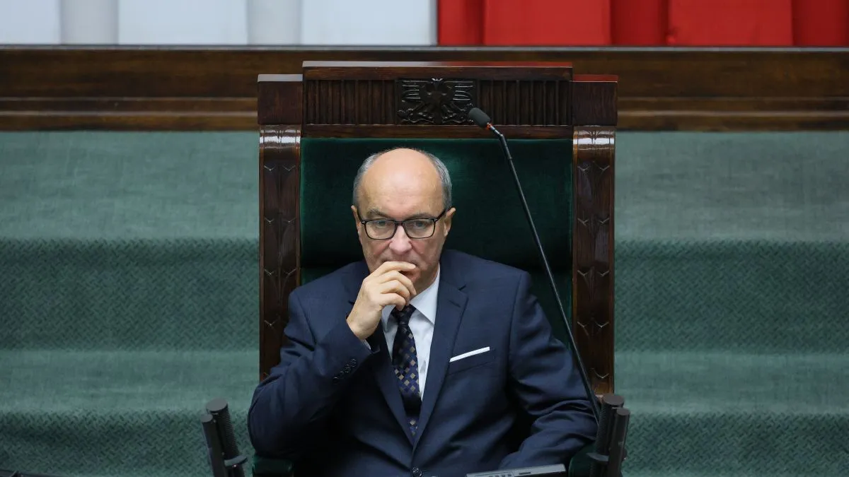 Poland has called for an end to the escalation of tensions with Ukraine