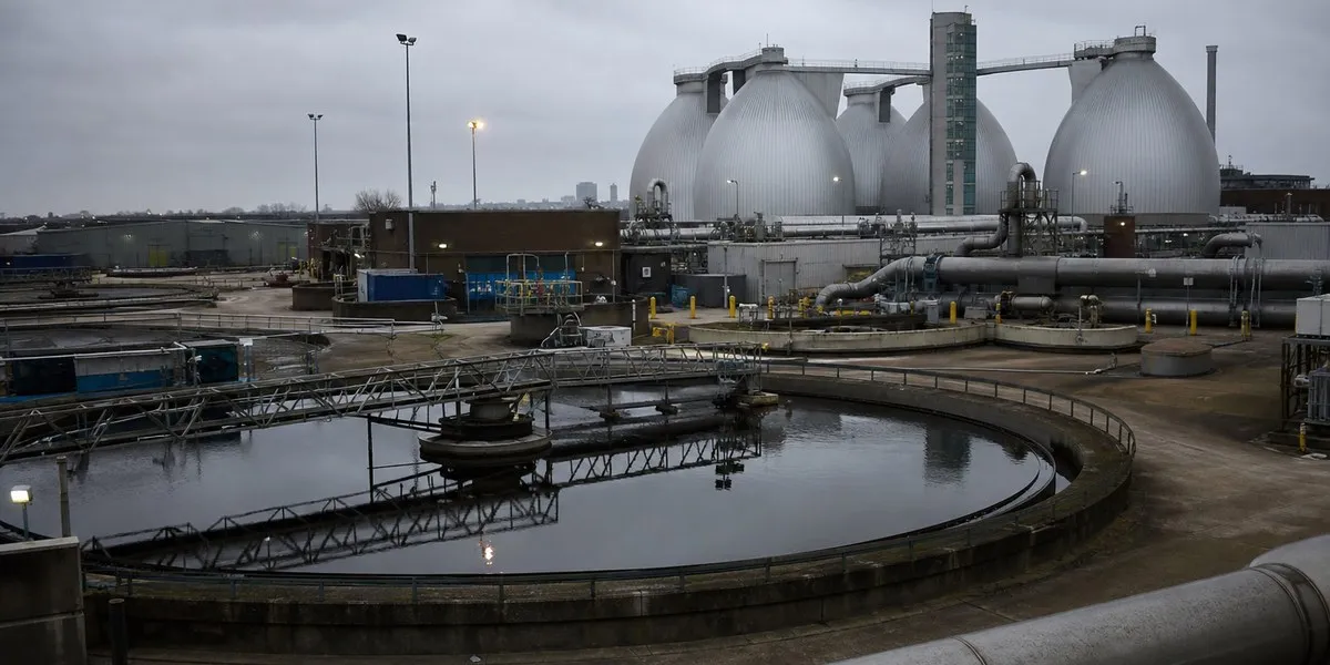Brytyjscy posłowie wezwali do objęcia Thames Water kontrolą państwa — The Guardian