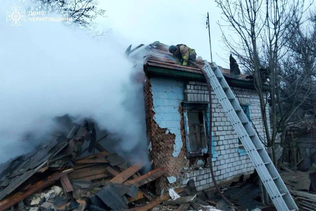 росія вдарила по Чернігівщині безпілотниками, є загибла  та руйнування