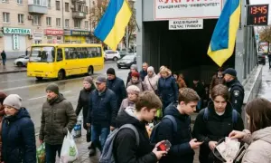 Видео: На Киев обрушилась гроза с радугой и градом