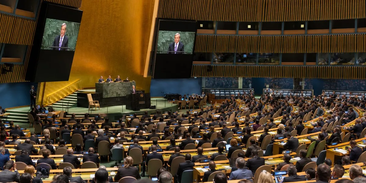 Anne Frank, Gandhi and Talking Heads quoted at UN Assembly | UA.NEWS