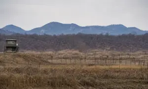Кулеба відреагував на вимогу Угорщини зняти санкції з друзів путіна