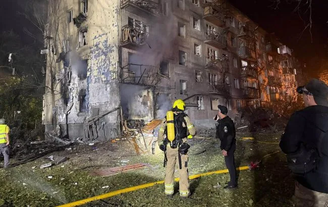 A ballistic projectile landing in Kyiv was captured on police body cameras