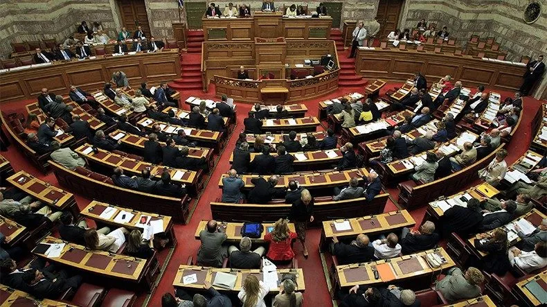 Британія призупинила ідею використати заморожені активи РФ для України