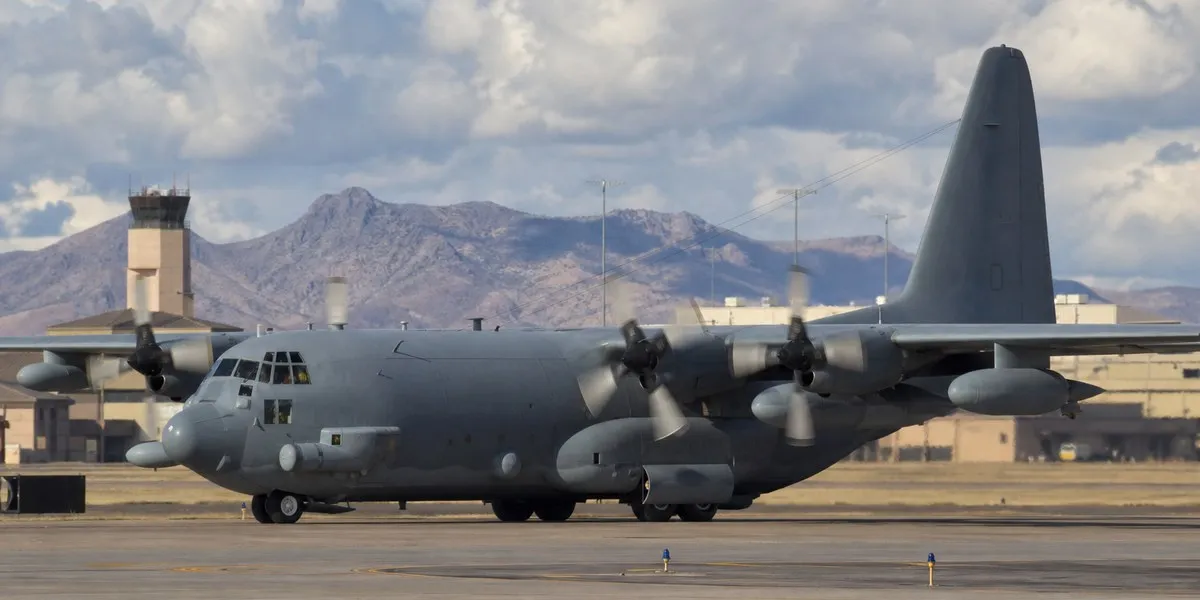 Siły Powietrzne USA wycofały z eksploatacji EC-130H Compass Call — Breaking Defense