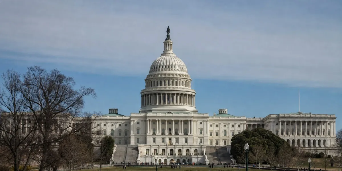 Суд в США отклонил иск полицейских о табличке 6 января — The Hill
