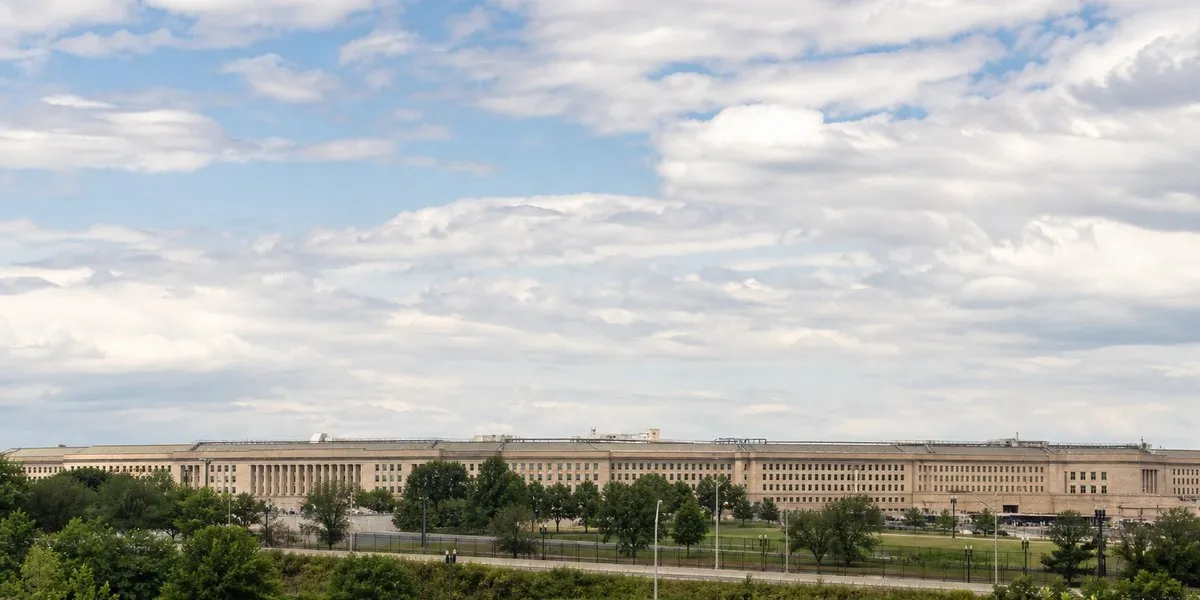 ВМС США выбрали Лоуренс главой информационной службы — Breaking Defense