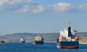 US says 1 billion barrels of oil transited the Strait of Hormuz — Fortune