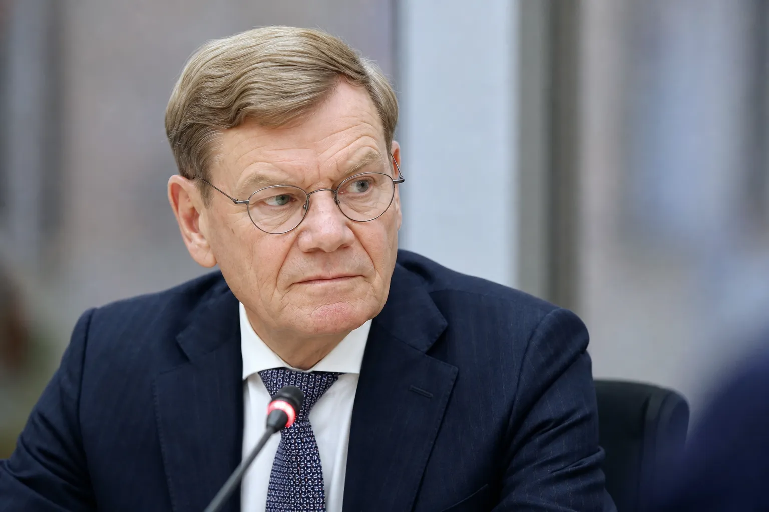 The German Foreign Minister Wants to Discuss Personnel Changes in the Ukrainian Armed Forces with Sibiga