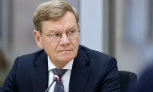 India is increasing its purchases of Russian oil amid falling prices