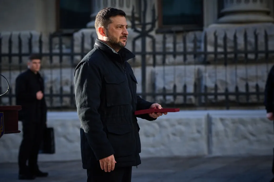 Зеленський вручив нагороди військовим інженерам – фото