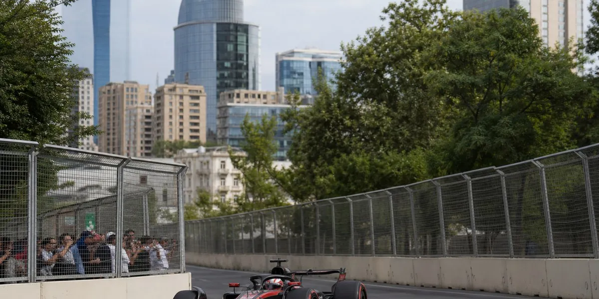 Kierowca Formuły 1 Max Verstappen chce odnieść pierwsze zwycięstwo sezonu w Baku — Channel NewsAsia