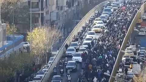 Іран охопили протести через обвал ріала та зростання цін