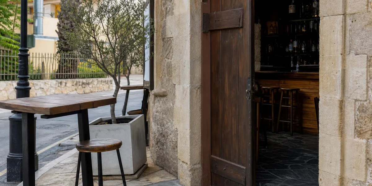 Videos of brawl outside bar being shared in Paphos, Cyprus — Cyprus Mail