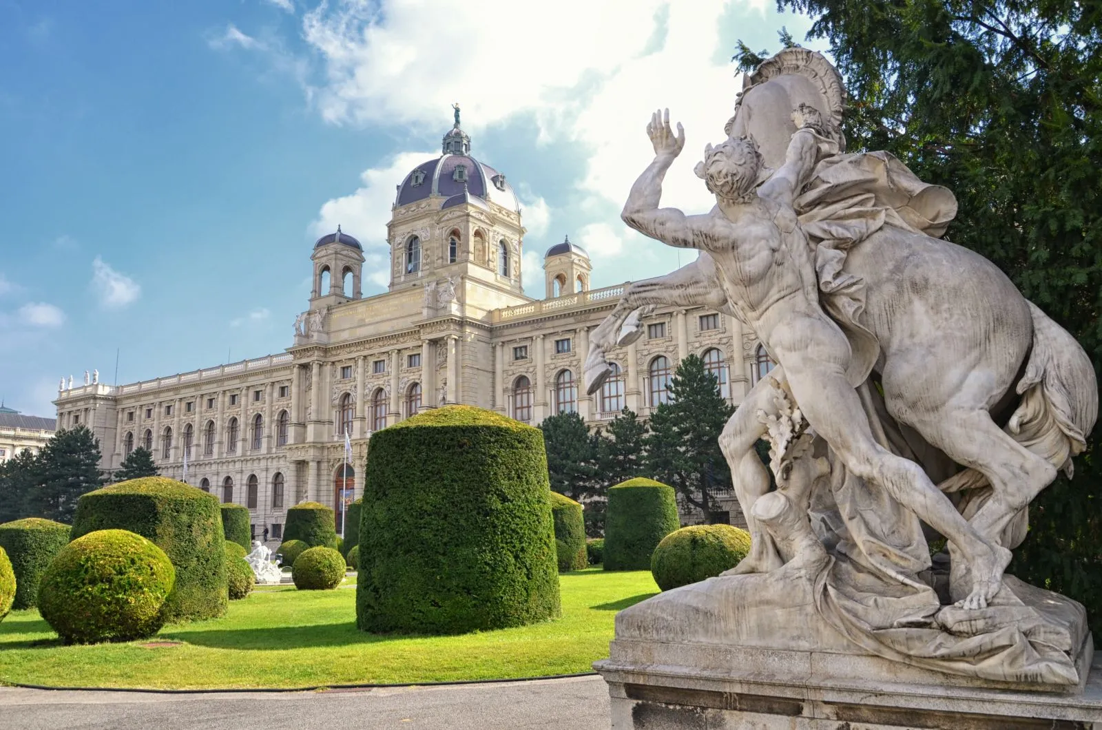 Informal talks on the war in Ukraine took place in Vienna — Bloomberg