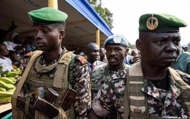 рф знову активізує вербування населення Кенії на війну в Україні