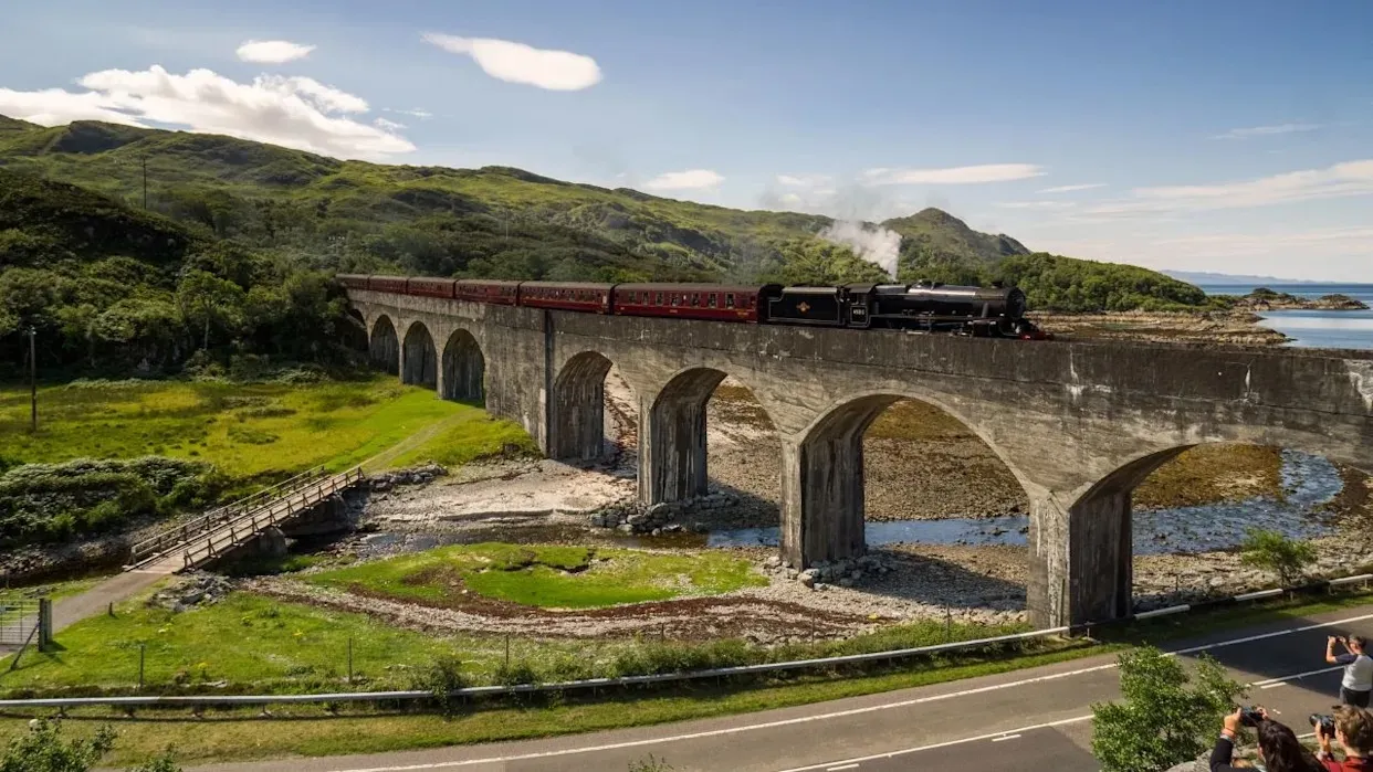Неперевершені залізничні подорожі Великою Британією: 17 наймалювальніших маршрутів