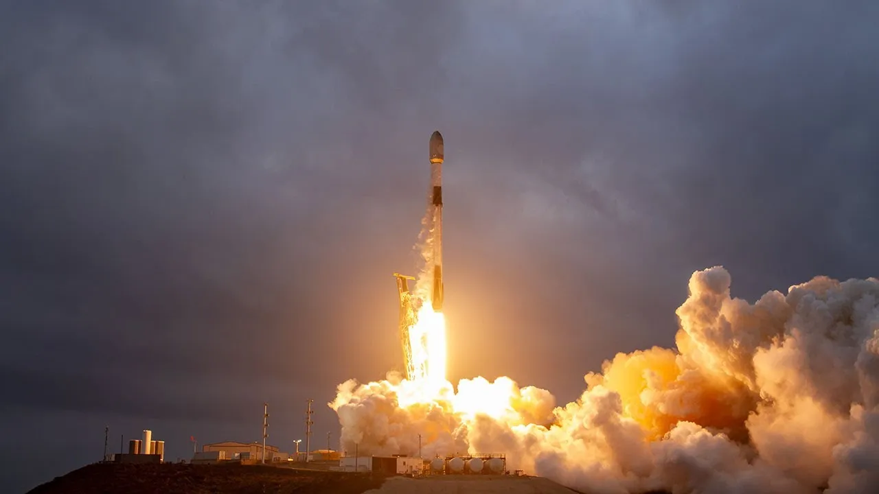 Оголошено дату запуску ракети Falcon 9 y Калiфорнiї– SpaceX знову в небі! Оголошено дату запуску ракети Falcon 9 y Калiфорнiї– SpaceX знову в небі!