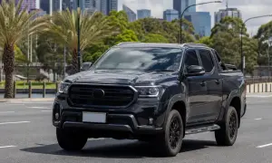 Six-wheeled 2019 Ford EcoSport listed for auction — Motor1