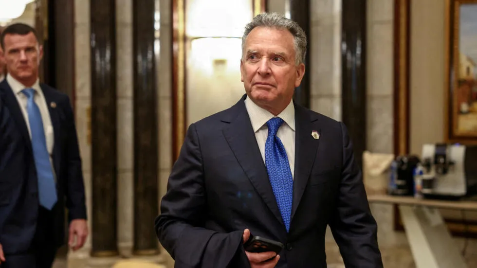 Мир за рахунок Донбасу? FT розкрила деталі плану Трампа