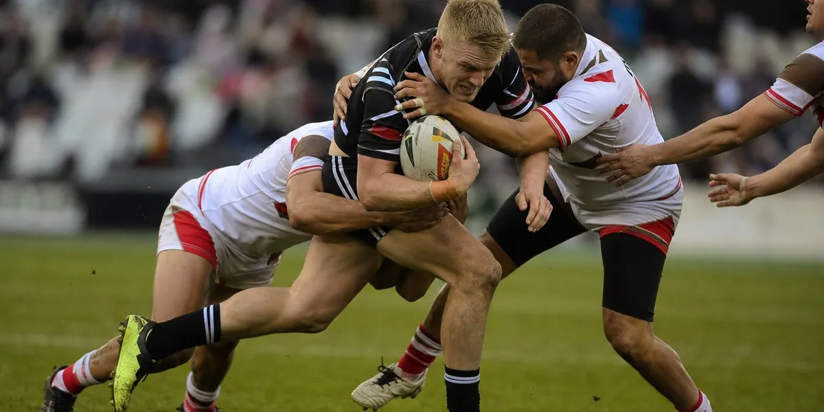 Warrington pokonał Hull KR i awansował do półfinału Super League — Sky Sports News