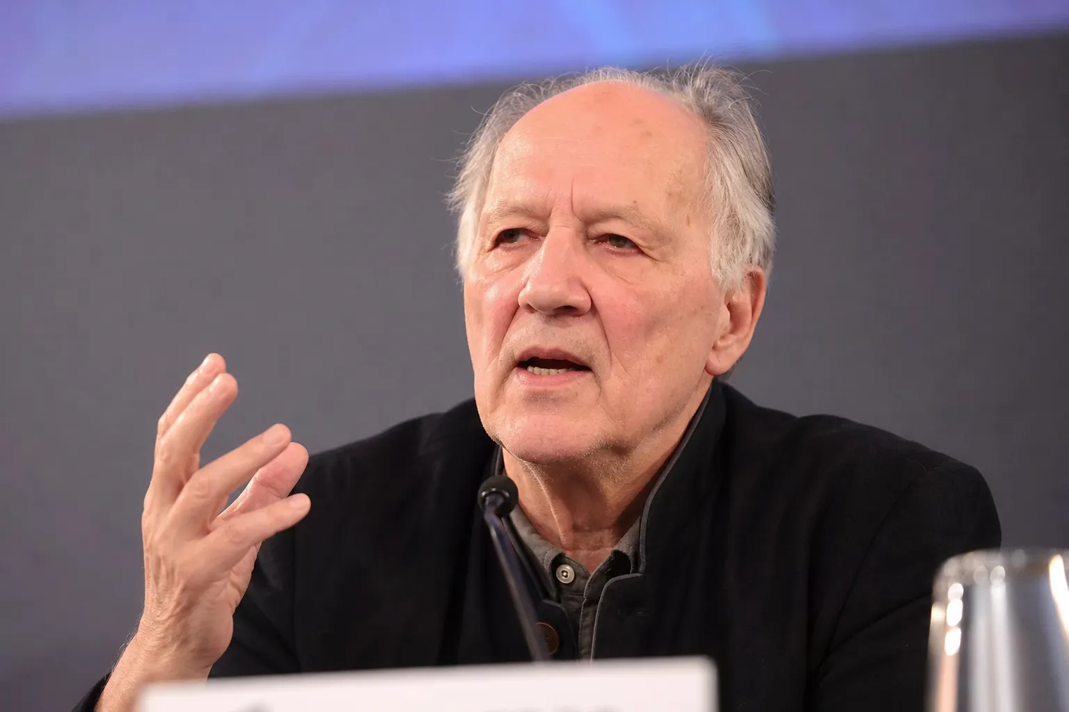 Werner Herzog zaprezentował w Wenecji nowy film Bucking Fastard