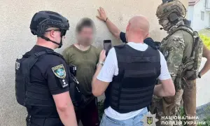 НБУ змінює правила поповнення карток через термінали