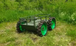 Рашисти хочуть захистити Кримський міст баржами 