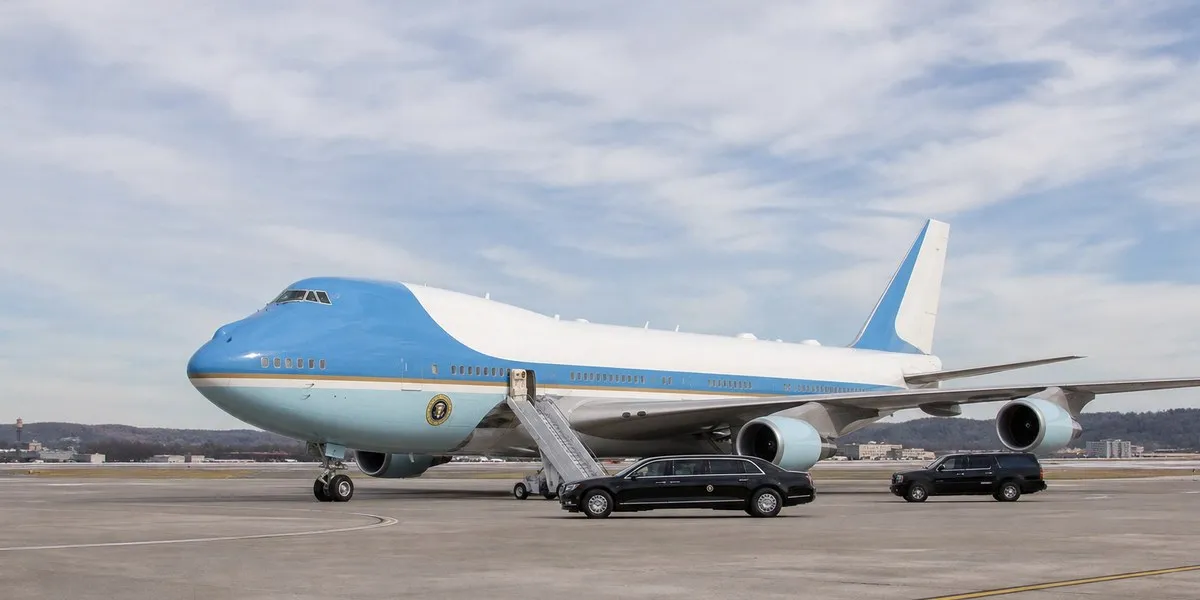 Biały Dom nie wpuści CNN na pokład Air Force One mimo decyzji sądu — Jerusalem Post
