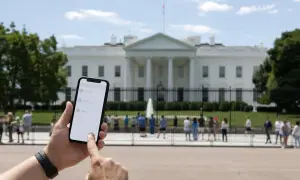 Instagram почав додавати позначені публікації до сітки профілю