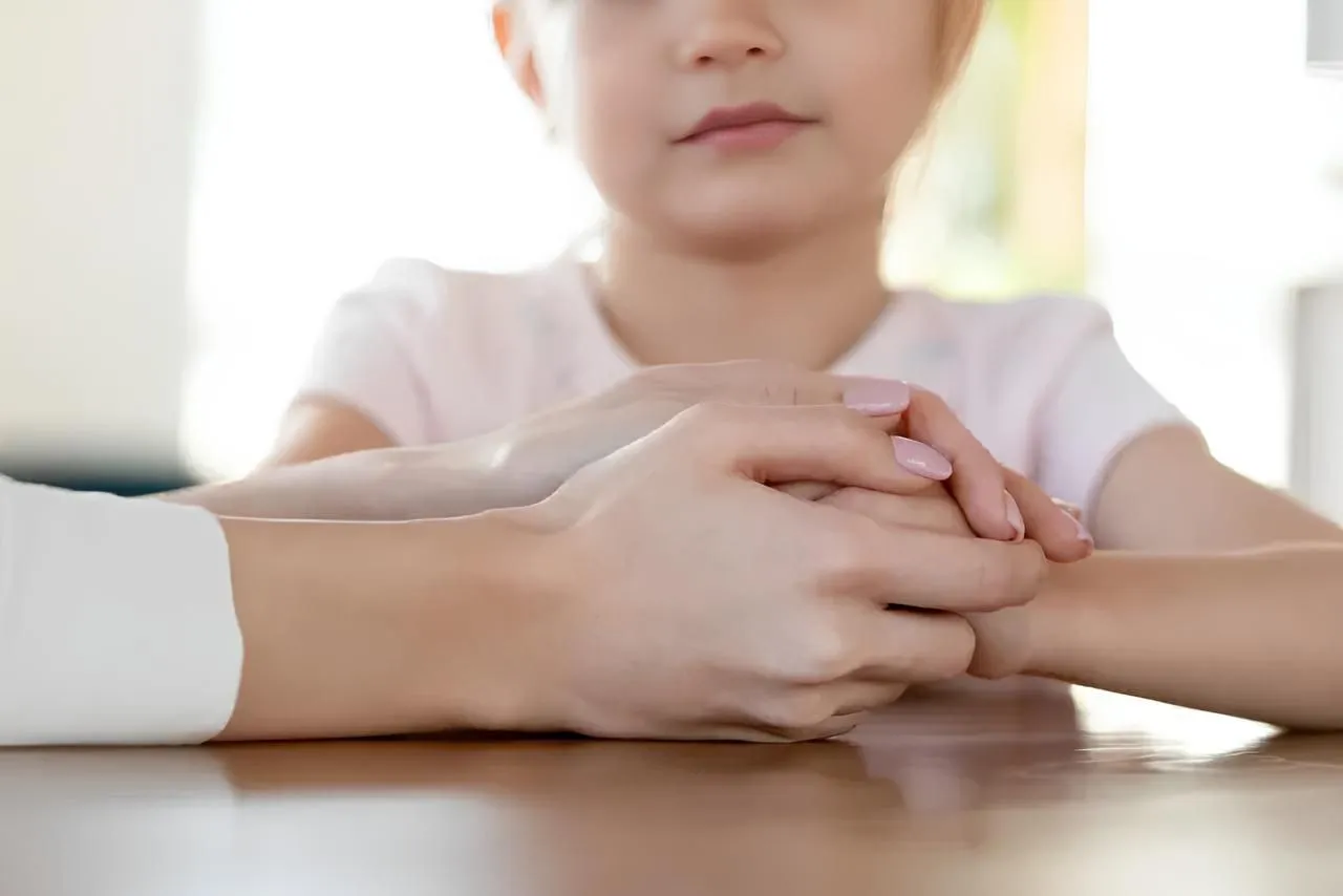 Pomoc psychologiczna dla dzieci podczas wojny: gdzie uzyskać wsparcie w Ukrainie Pomoc psychologiczna dla dzieci podczas wojny: gdzie uzyskać wsparcie w Ukrainie