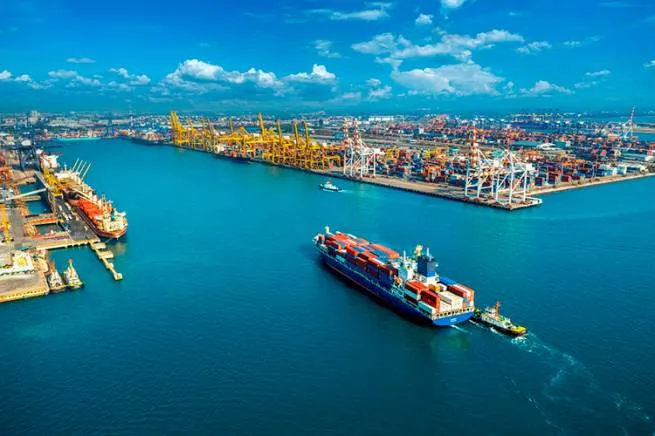 Торгівля Китаю з рф у 2025 році впала на 9%