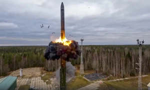 Польські блокувальники не пускають в Україну патрульний човен від уряду США