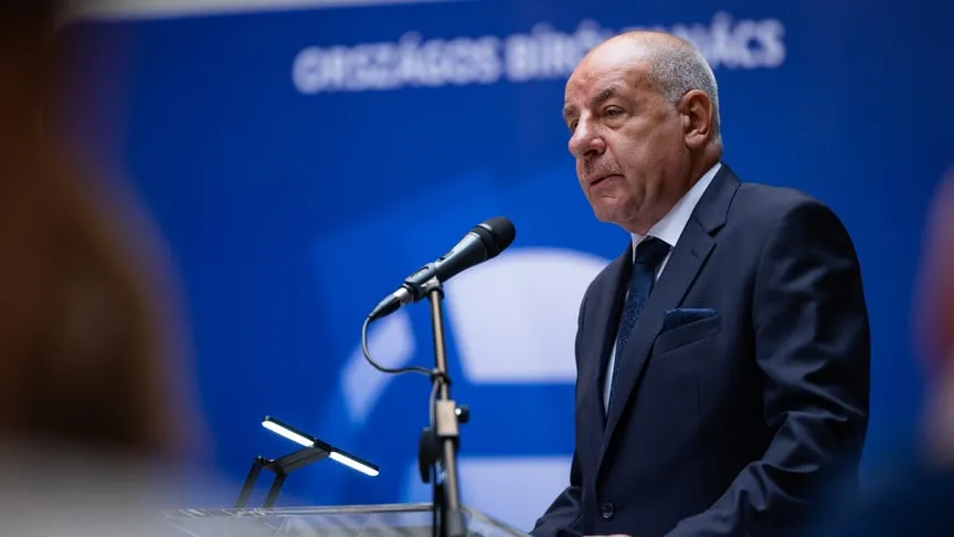 В Угорщині призначили засідання парламенту для обрання прем’єра