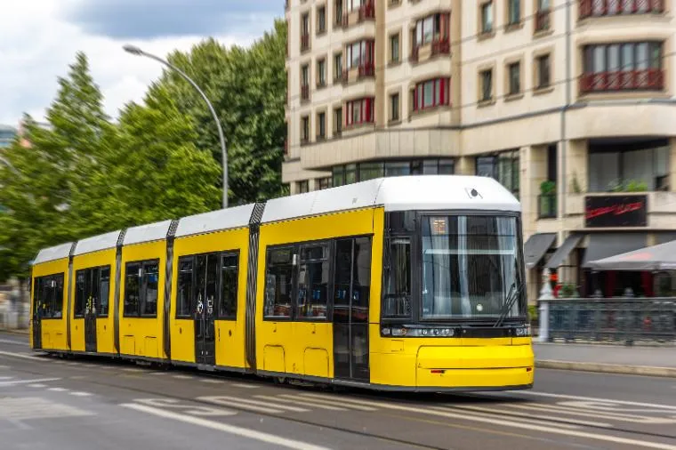 W Kijowie wzmocniono funkcjonowanie transportu naziemnego w związku ze zmianami w ruchu metra