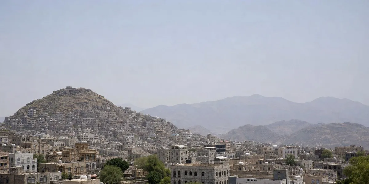 В Йемене заявили о более чем 17 тысячах ударов по хуситам — Asharq Al-Awsat