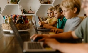 У Києві тимчасово об’єднають школи та садочки через проблеми з опаленням