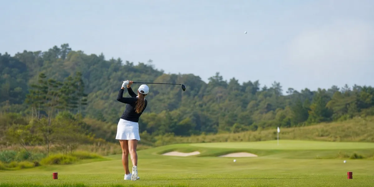 Golfer Yoshida wins BMW Ladies Championship in South Korea — Korea Herald