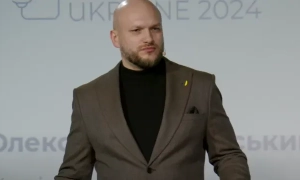 Умєров не з’явиться у Раді з доповіддю про фортифікації — Железняк