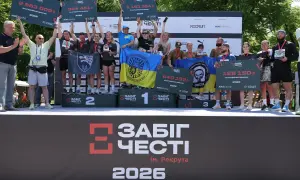 П’яний водій фури вилетів з траси на Дарниці