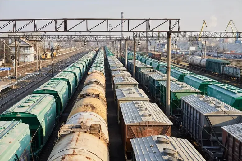 «Укрзалізниця» та «Нафтогаз» вимушені переходити на імпортну електроенергію