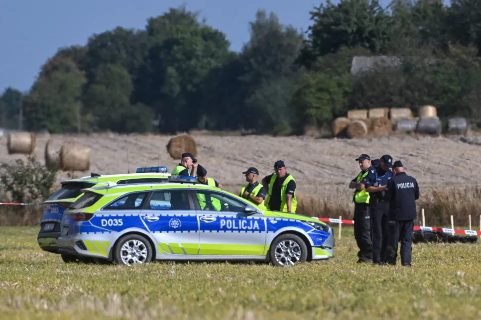 У Польщі фермер знайшов на полі уламки дрона