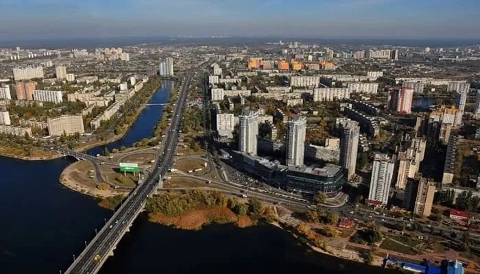 Часть Киева перевели на экстренные отключения света