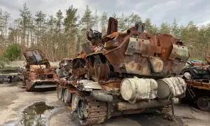 Відео: Пожежа на нафтовому терміналі в Петербурзі виявилася значно масштабнішою