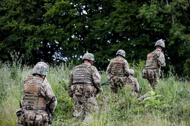 У Силах оборони України служать близько 16 тисяч іноземних добровольців із 72 країн
