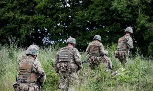 Зеленський провів розмову з Джонсоном: до України їдуть нові САУ 