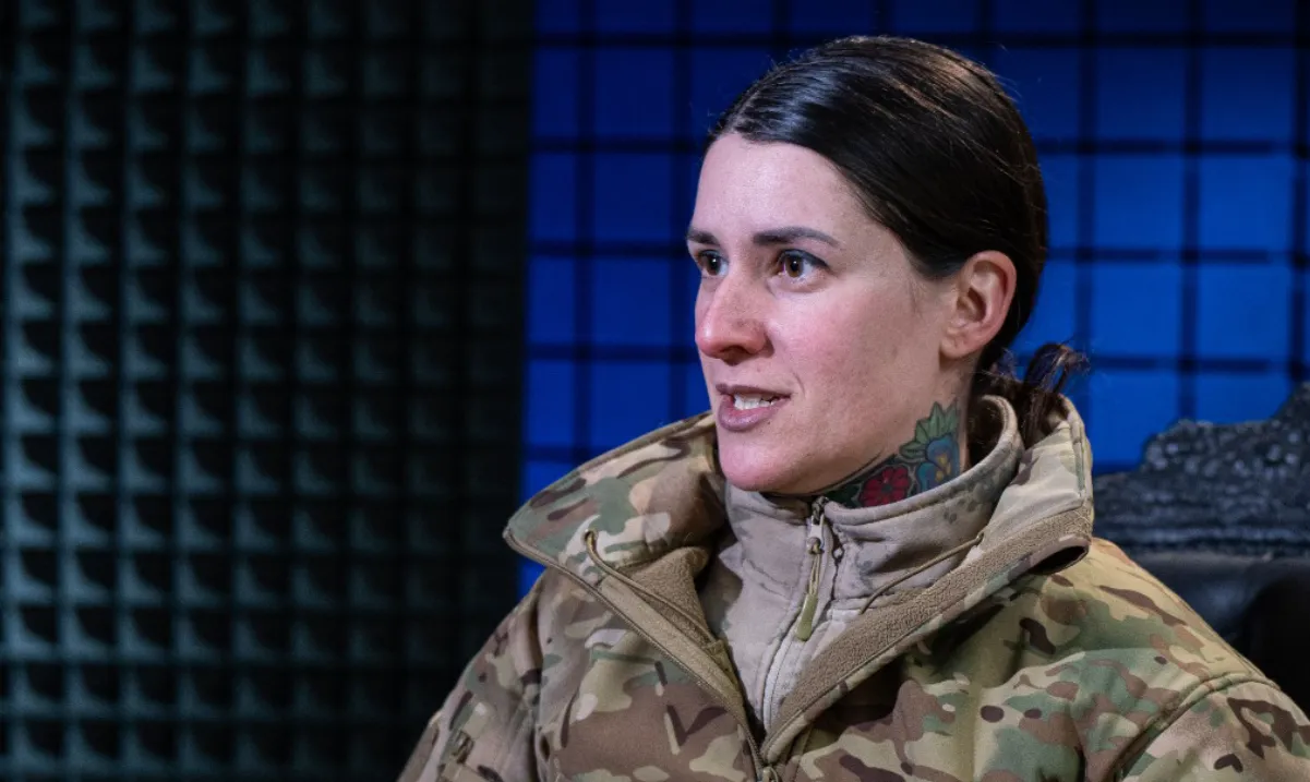 Канадійка у лавах ЗСУ розповіла про ротації та обігрів на передовій