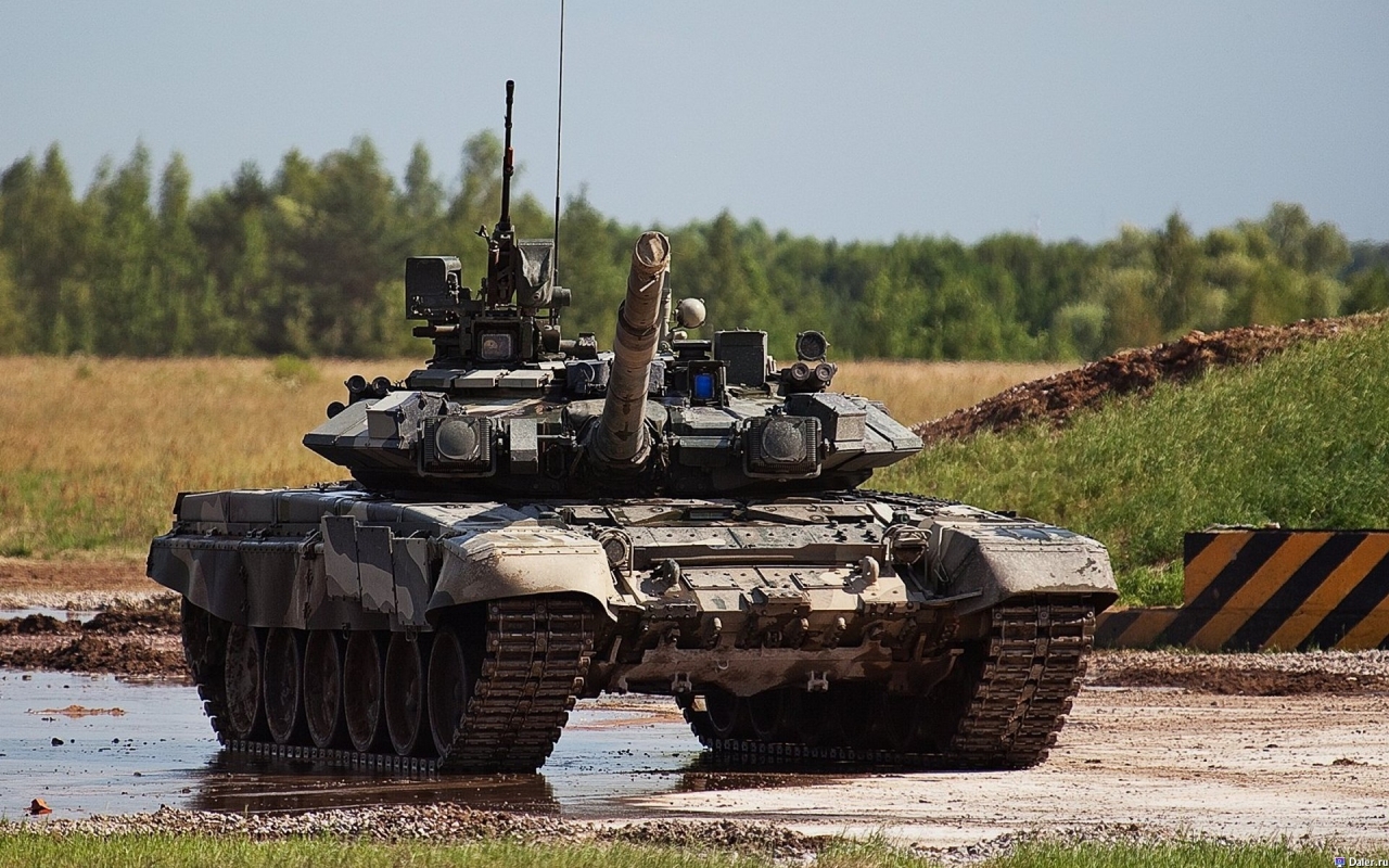 Танк Бундесверу вистрілив холостими патронами над автобаном у Німеччині
