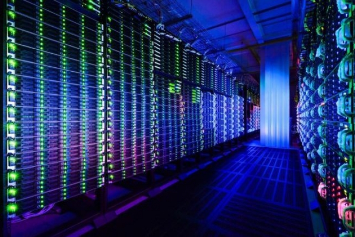 Перший у світі суперкомп'ютер, який зможе конкурувати з людським мозком, запрацює у 2024 році