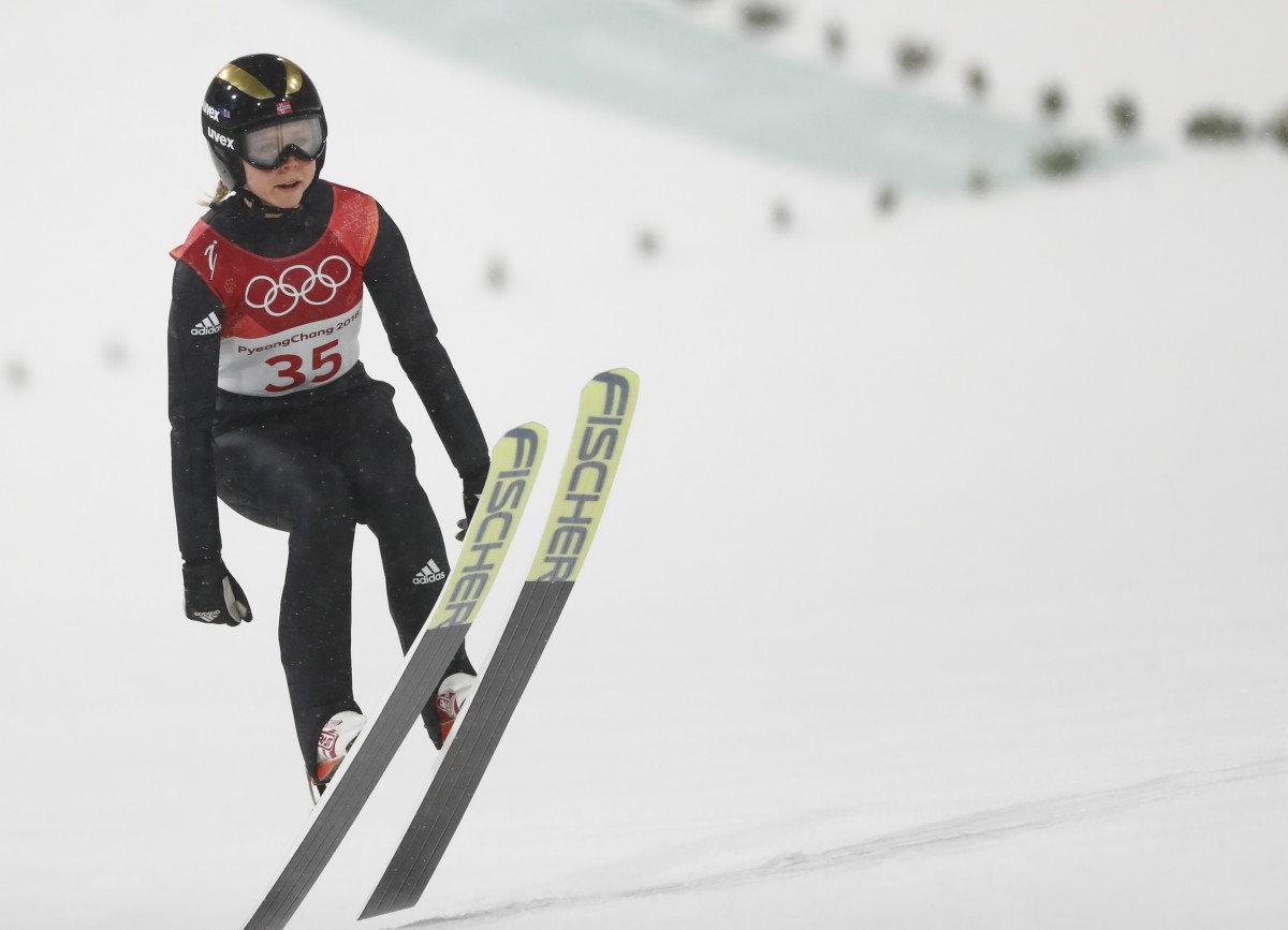 Google создал олимпийский дудл с белкой